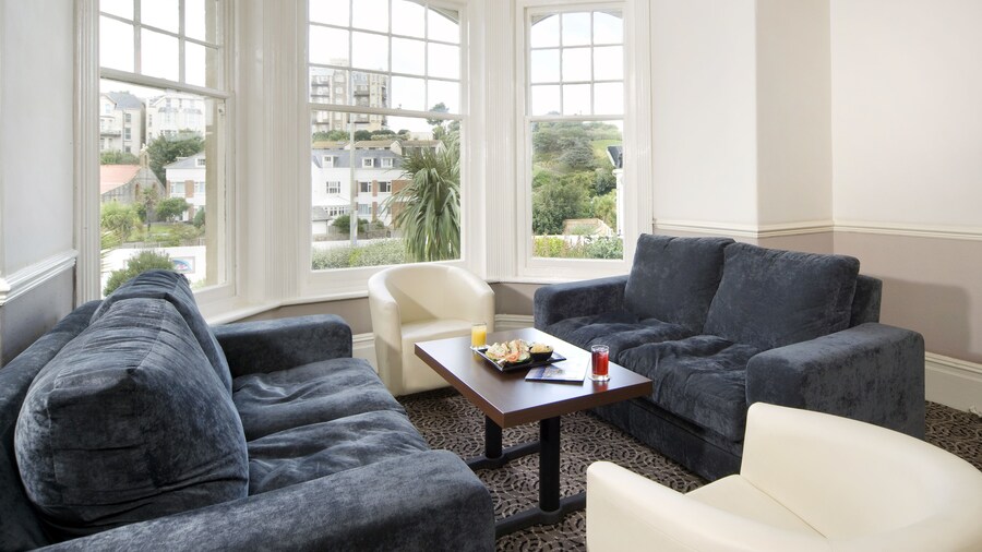 The Dilkhusa Grand Hotel By Compass Hospitality