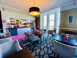 Bar (en la propiedad)