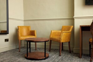 책상, 암막 커튼, 무료 WiFi, 침대 시트