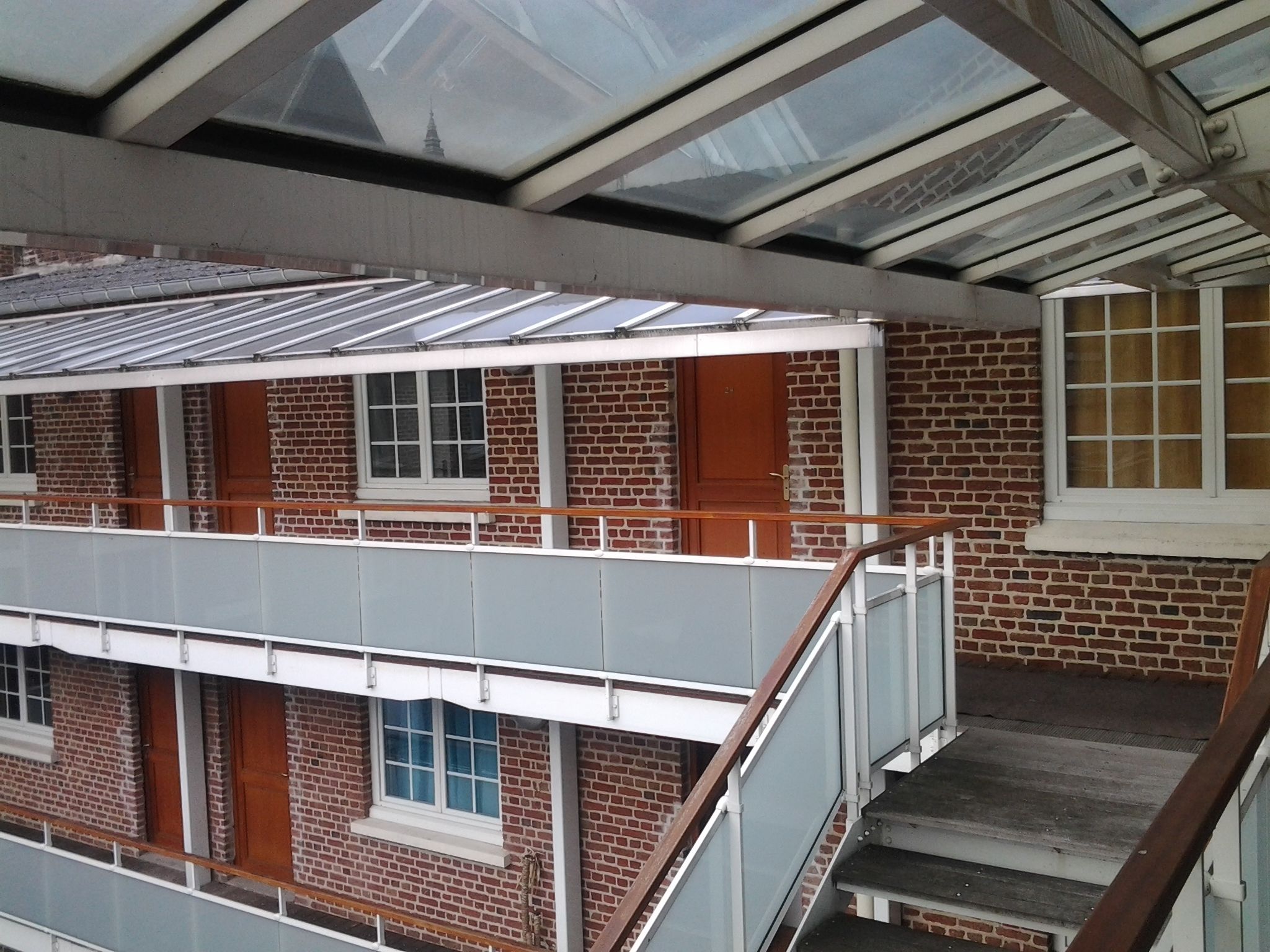 Foto - Modern'Hôtel - Centre ville - SNCF