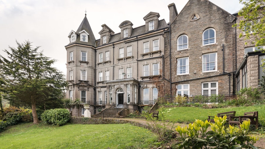 The Valley of Rocks Hotel