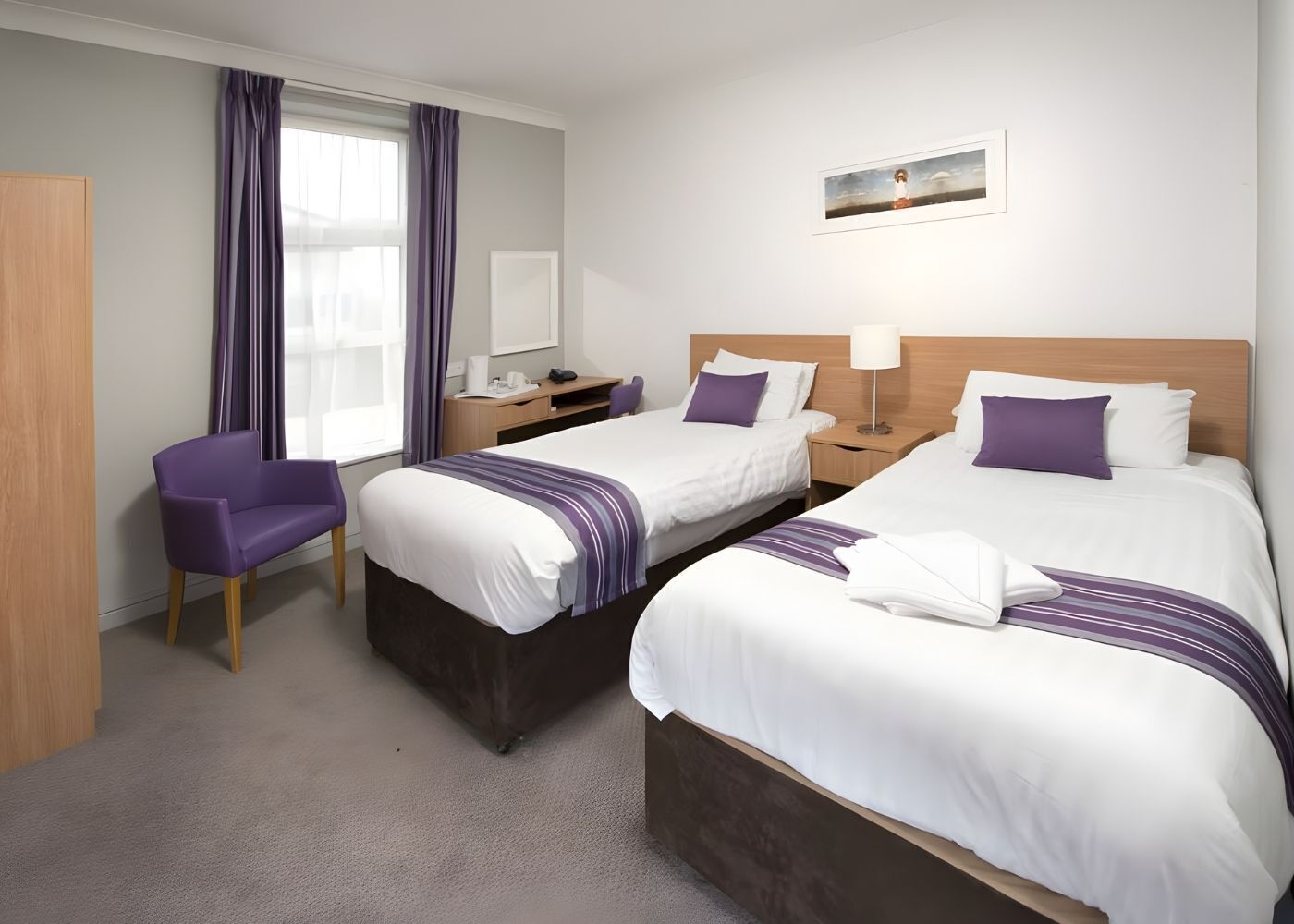 Iron/ironing board, free WiFi, bed sheets