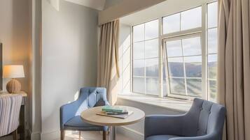 Chambre Double SupĂ©rieure, salle de bains attenante | Ăquipements de la chambre