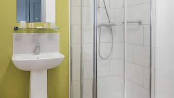 Standard Twin Room, Ensuite | Bilik Mandi | Pengering rambut, tuala disediakan