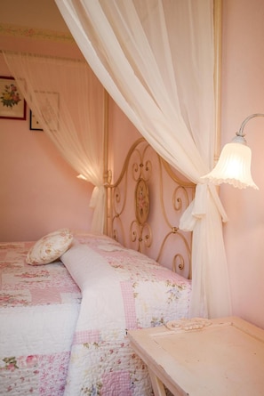 Muebles diferentes y wifi gratis
