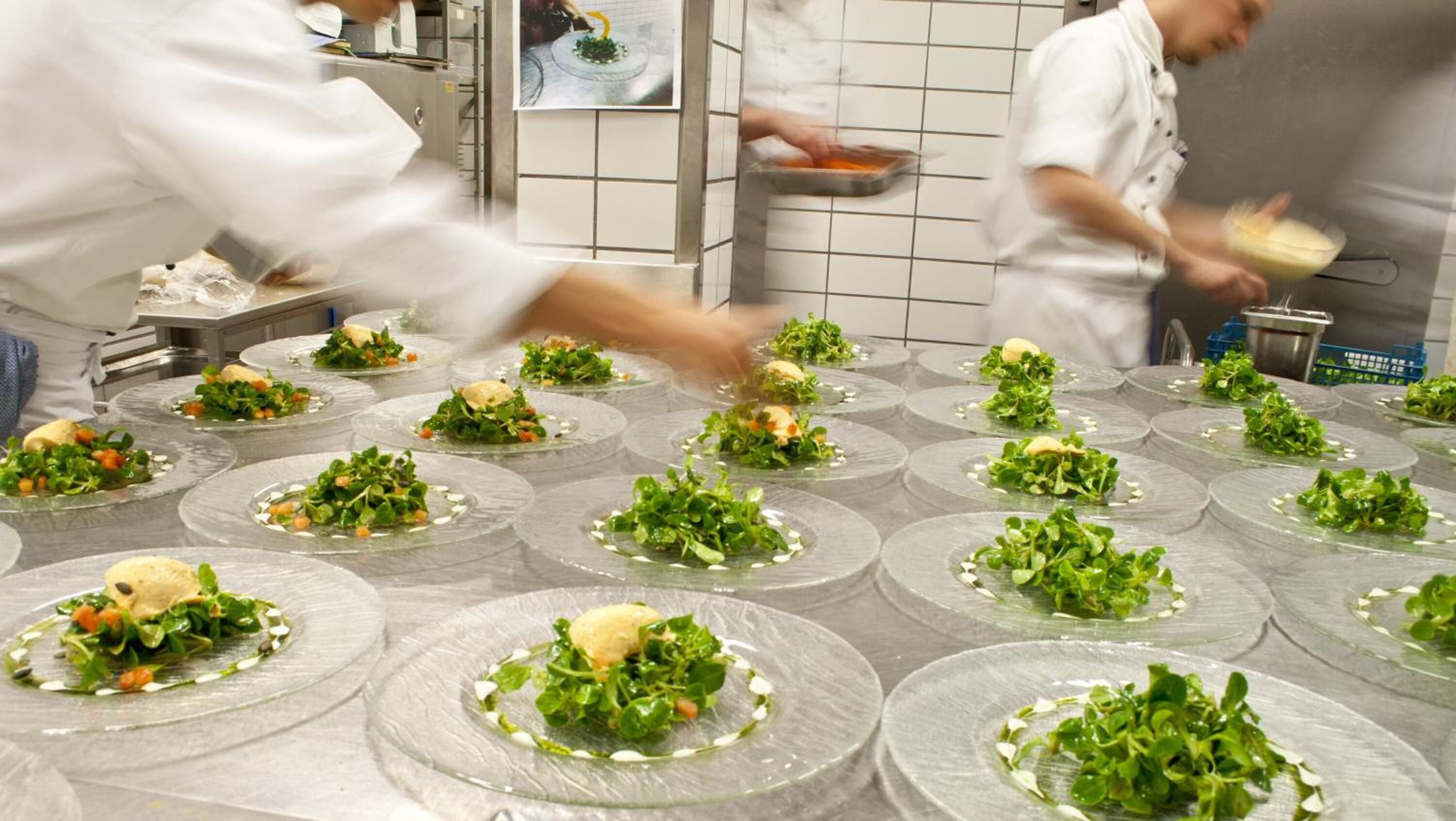 breakfast, lunch, dinner served; regional cuisine, al fresco dining