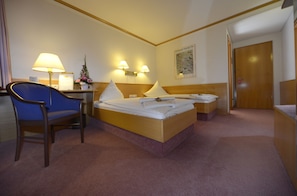 In-room safe, desk, laptop workspace, soundproofing