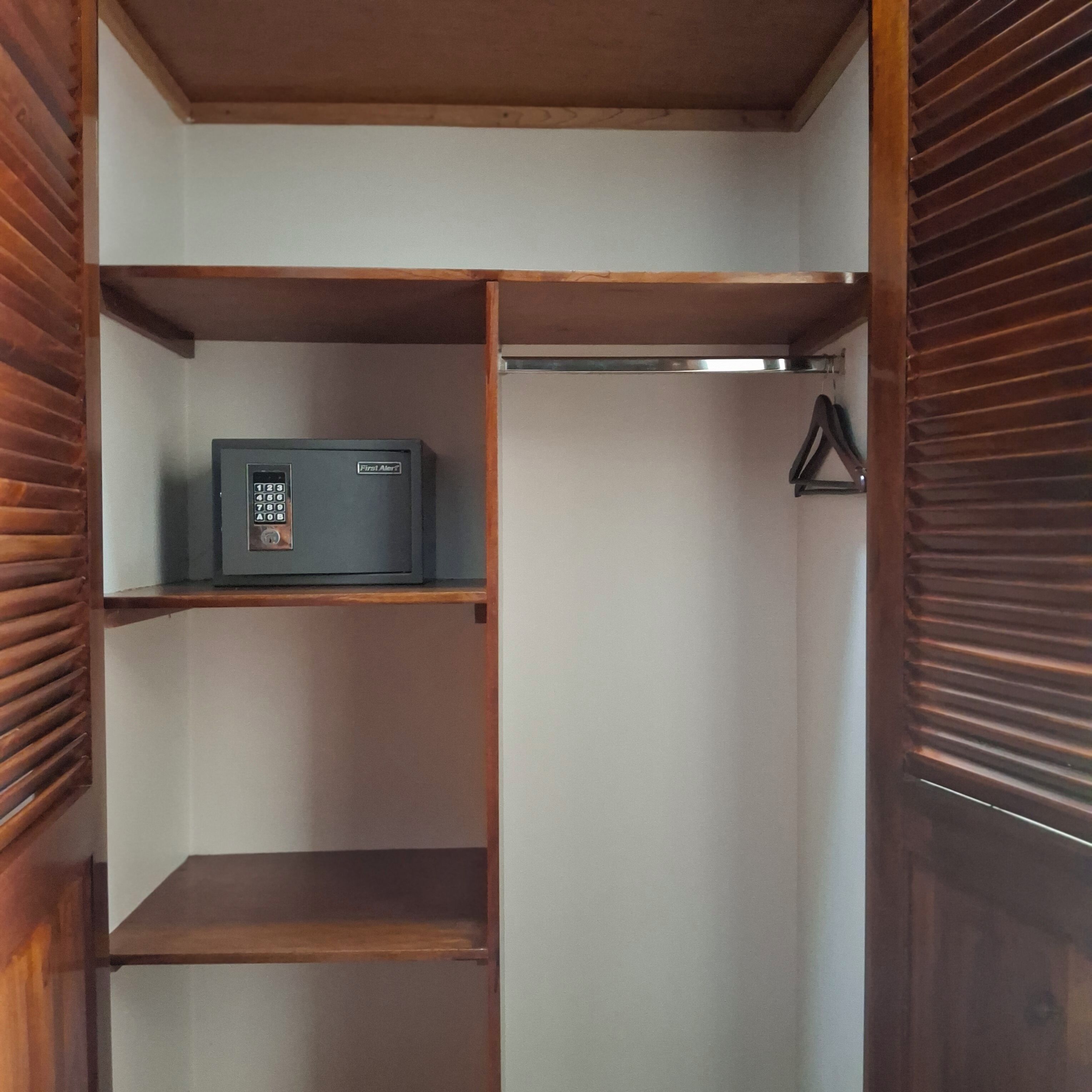1 bedroom, minibar, in-room safe, desk