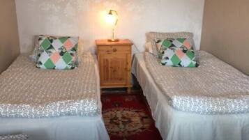 Soundproofing, free WiFi