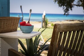 Unclassified image, 4 of 70, button - Arodamos Sea House (Kissamos)