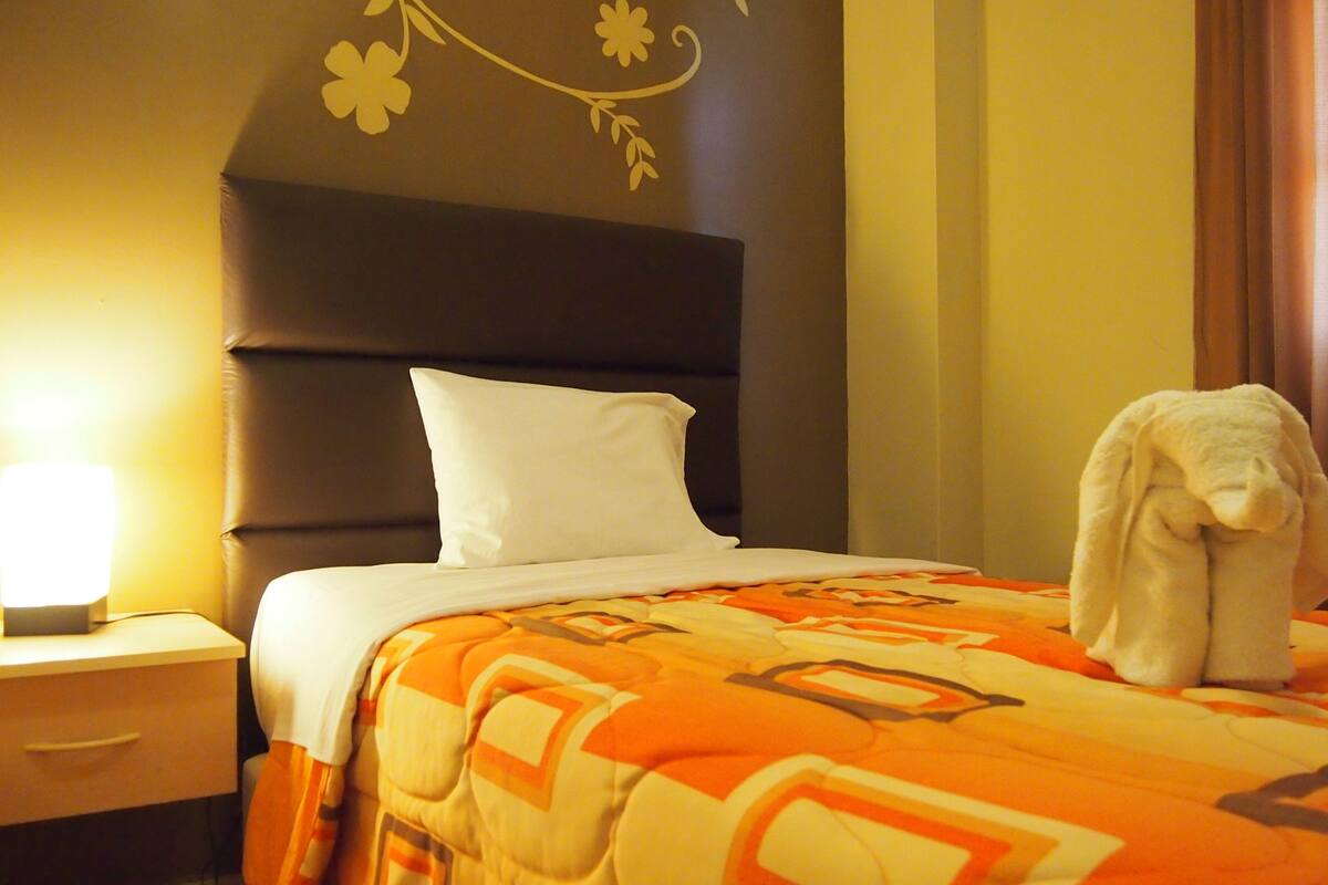 In-room safe, desk, iron/ironing board, rollaway beds