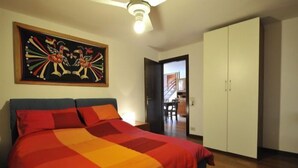 公寓, 2 間臥室, 陽台, 城市景觀 (Calle Coltrera) | 2 間臥室、免費無線上網