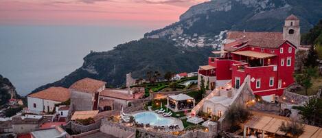 Front of property – evening/night