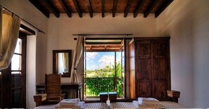 Cottage Tradizionale, piscina privata, vista giardino