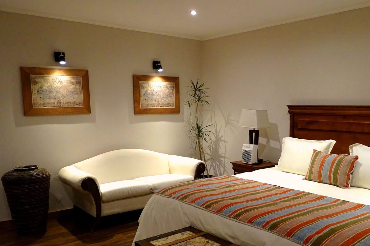 ห้องดีลักซ์สวีท | 1 ห้องนอน, เครื่องนอนระดับพรีเมียม, ห้องเก็บเสียง, Wi-Fi ฟรี