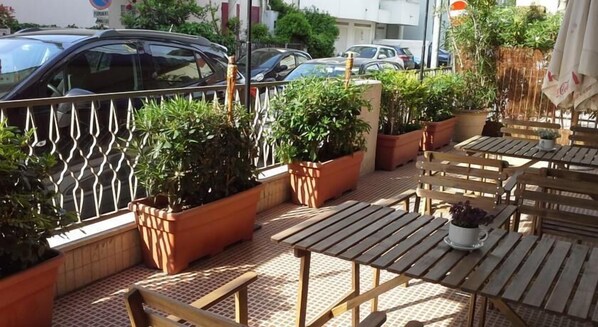 شرفة/رواق