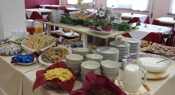 Petit déjeuner buffet compris tous les jours