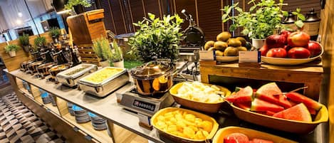 Kontinental frukost varje dag (PLN 75 per person)