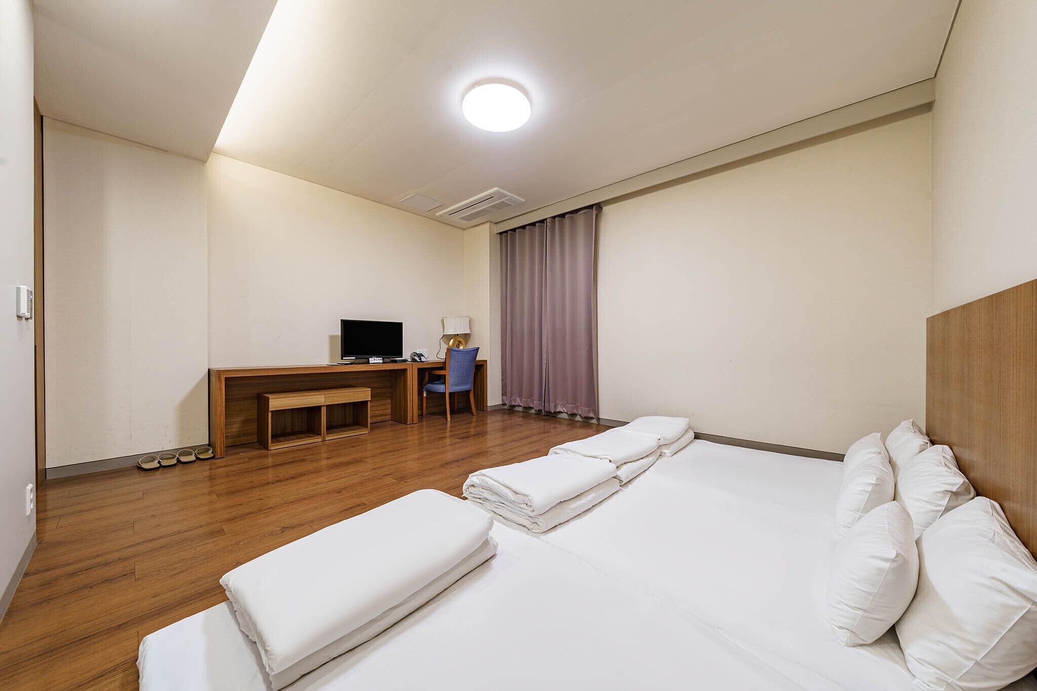 traditional room (ondol) | 1 bedroom, blackout curtains, iron/ironing board, rollaway beds