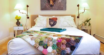 Cranky Crow Bed and Breakfast