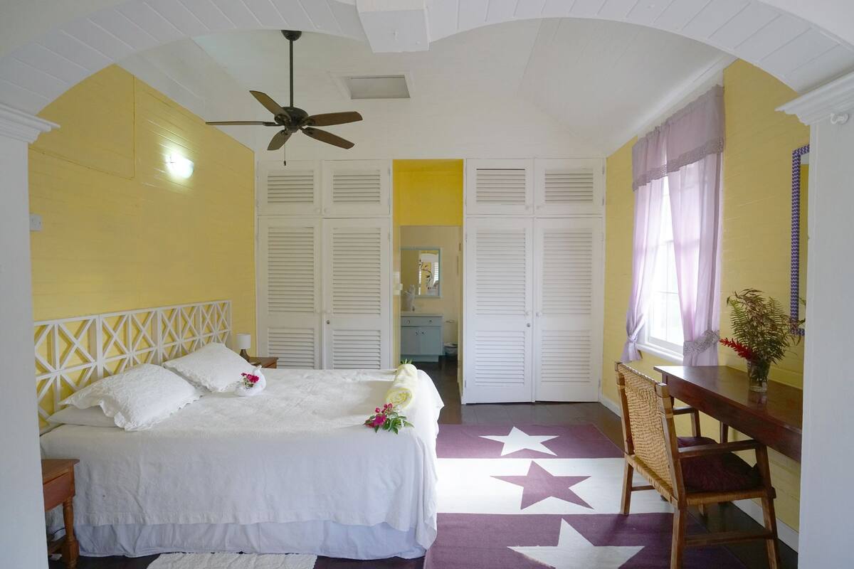 Classic-Dreibettzimmer, 1 Schlafzimmer, Gartenblick (Butterfly)