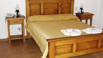 Kamar Single Standar, 1 Tempat Tidur Twin | Brankas, Wi-Fi, dan seprai linen