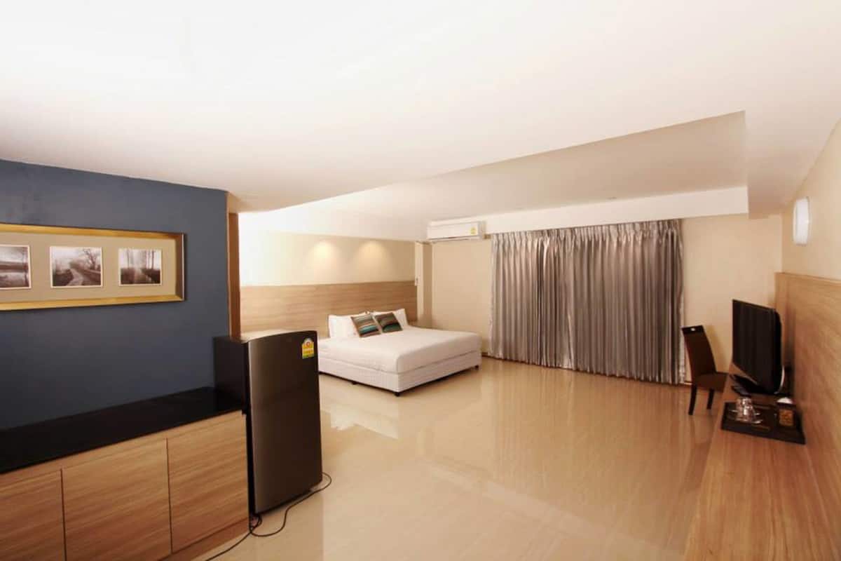Executive Room, Balcony