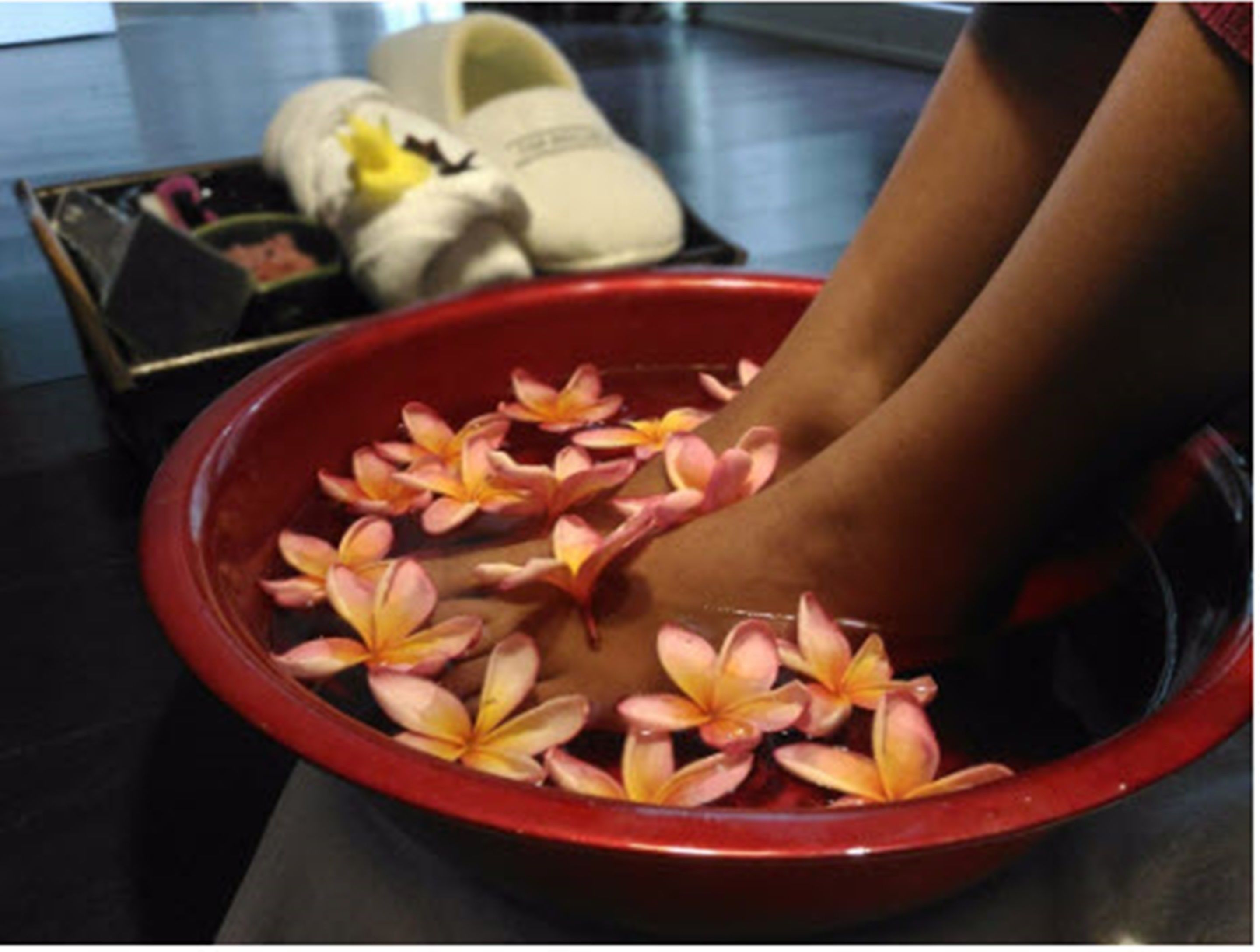 couples treatment room(s), manicures and pedicures