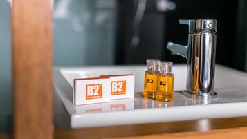 Dusche, Handtücher, Seife, Shampoo