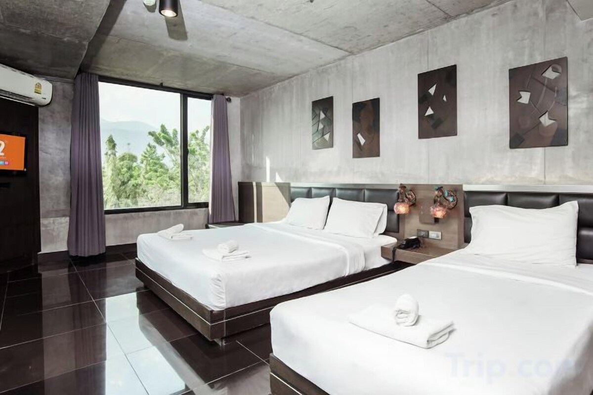 Luxury Triple Room