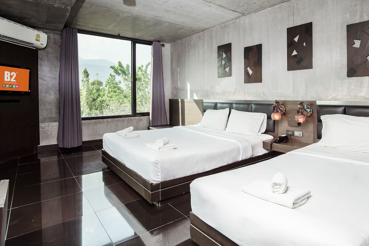 Luxury Triple Room | Blackout curtains, free WiFi, bed sheets