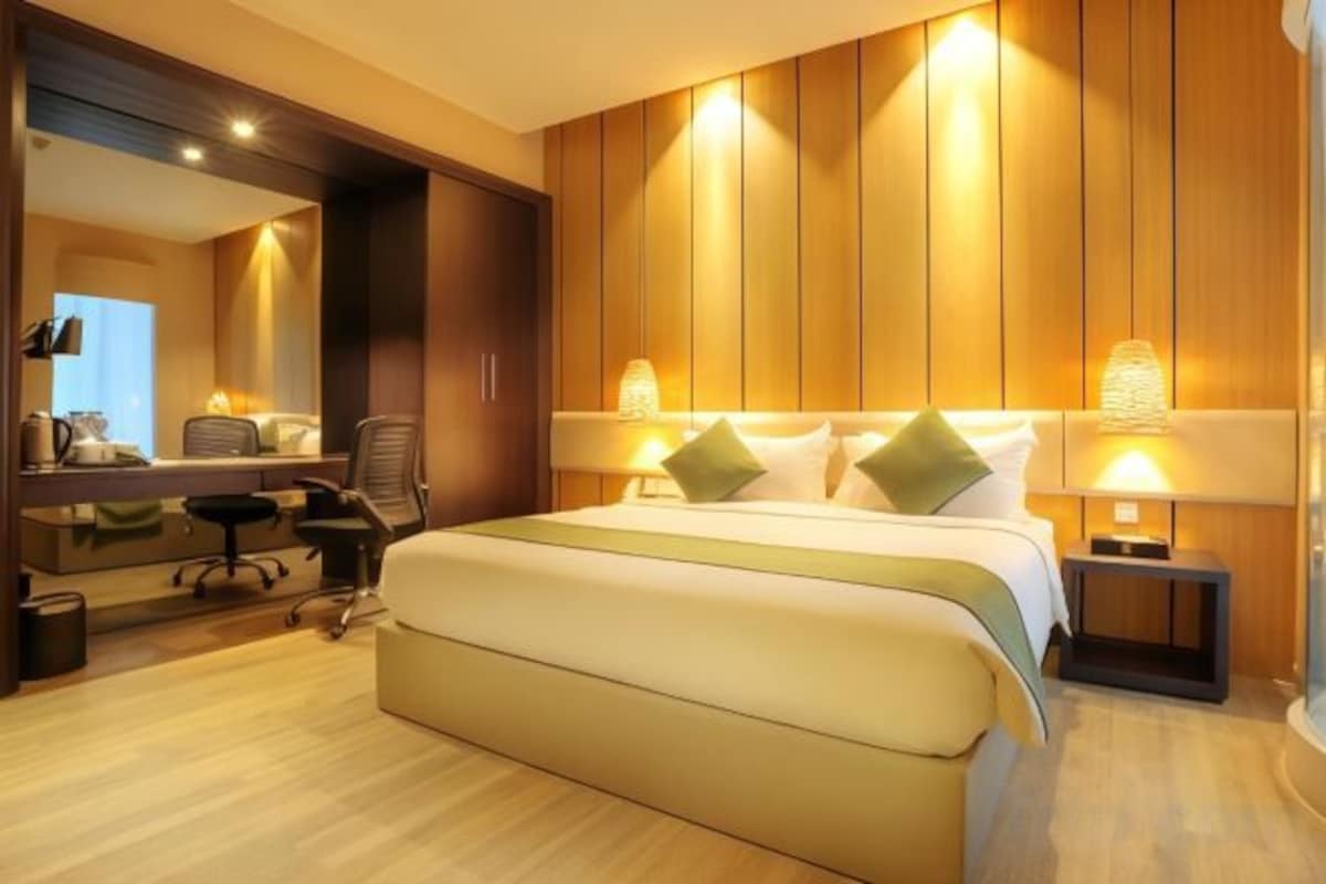 In-room safe, desk, iron/ironing board (on request), free WiFi