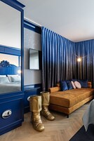 Caja de seguridad en la habitación, cunas, wifi gratis y ropa de cama 