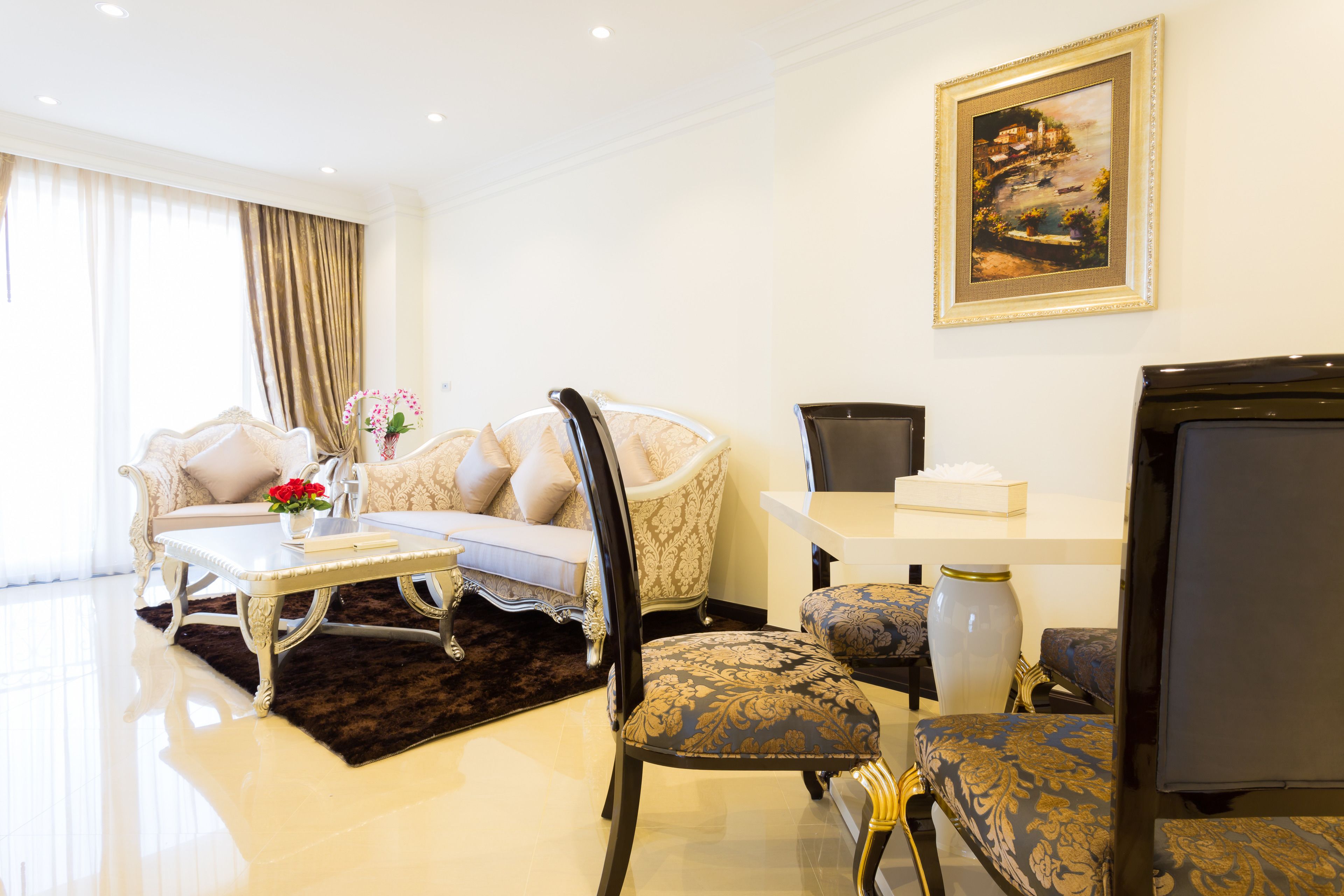 family suite, 2 bedrooms, city view | living area | 40-inch lcd tv with cable channels, tv, dvd player