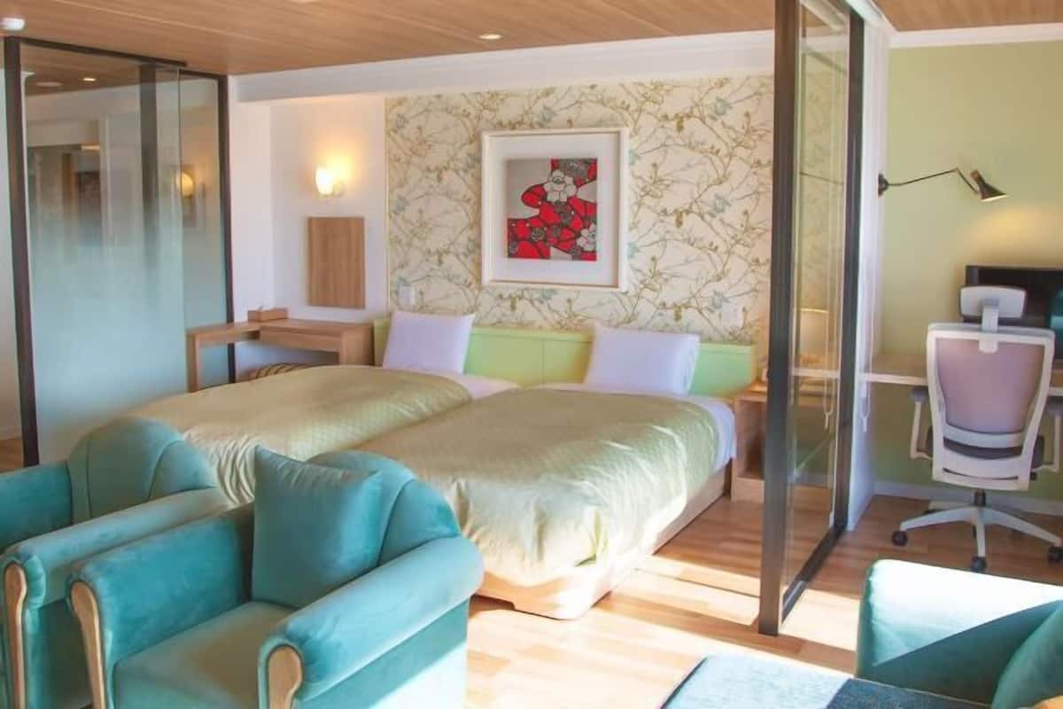 1 slaapkamer, een kluis op de kamer, een bureau, gratis wifi
