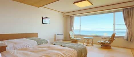 Chambre traditionnelle avec lits jumeaux, non-fumeur (Japanese Style, West Wing) | Coffre-fort, bureau, accĂšs au Wi-Fi (inclus), literie fournie