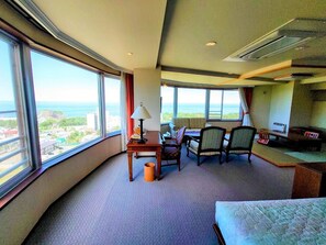 Japanese Western Style Room with Japanese Futon, Corner, Non Smoking, West Wing, Panoramic View | In-room safe, desk, free WiFi, bed sheets - Shiretoko Daiichi Hotel (Shari)