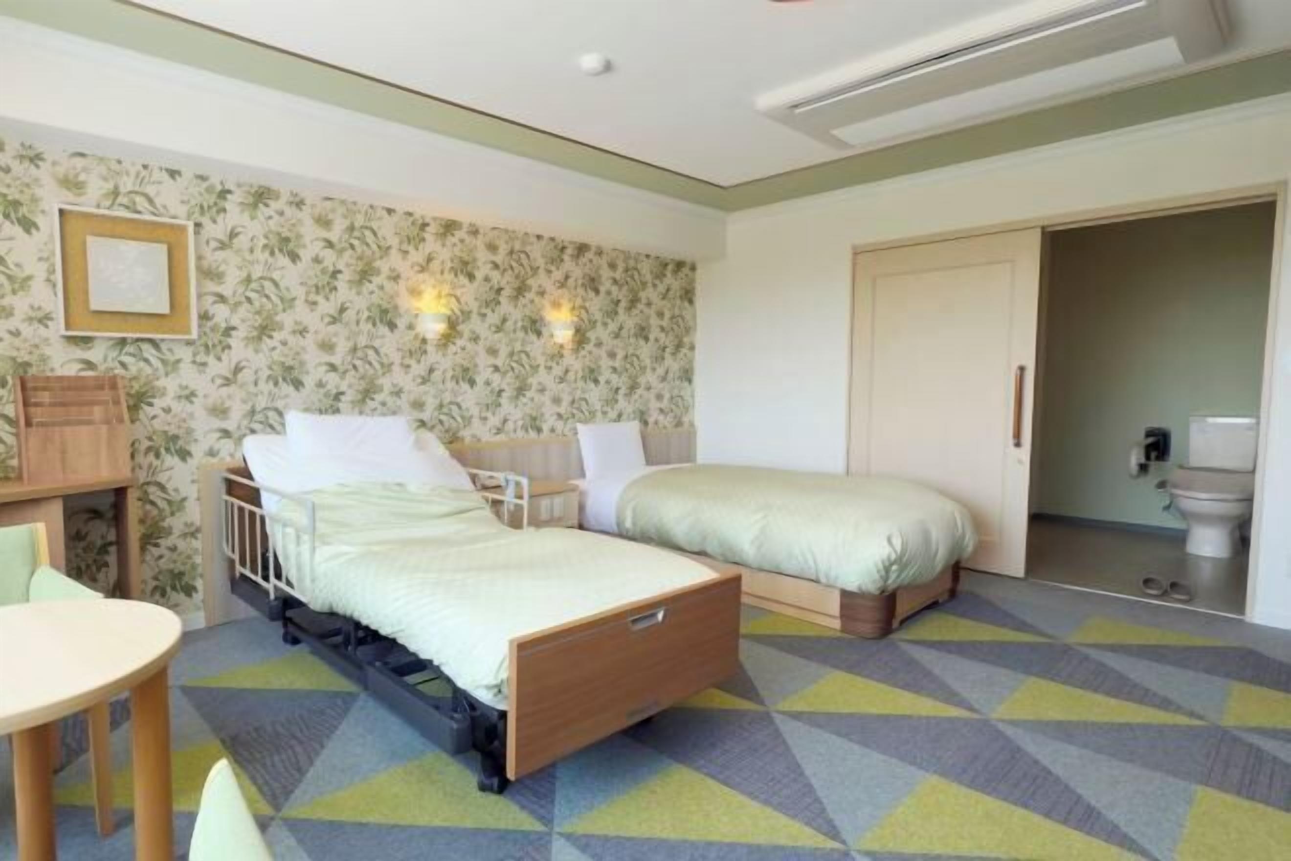 In-room safe, desk, free WiFi, bed sheets