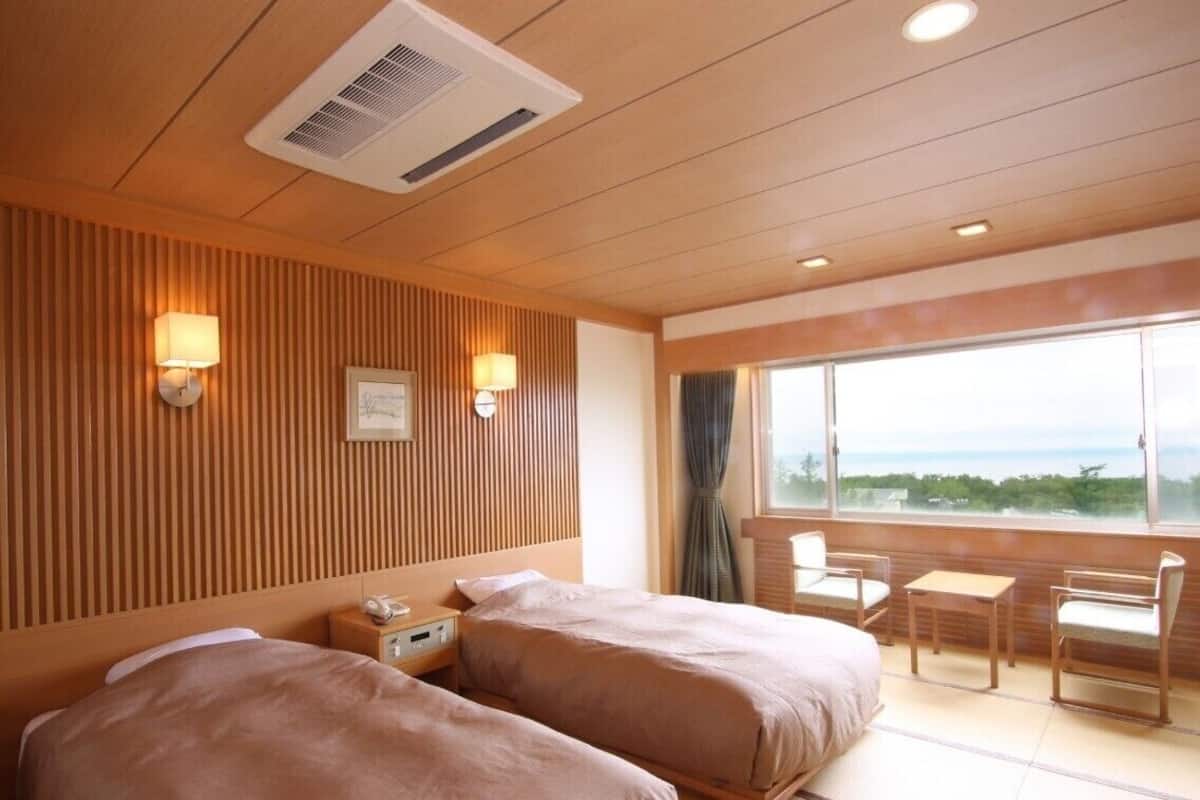 Traditionele Twin kamer, niet-roken, uitzicht op zee (Japanese Style, Shizen Wing 2FL) | 1 slaapkamer, een kluis op de kamer, een bureau, gratis wifi