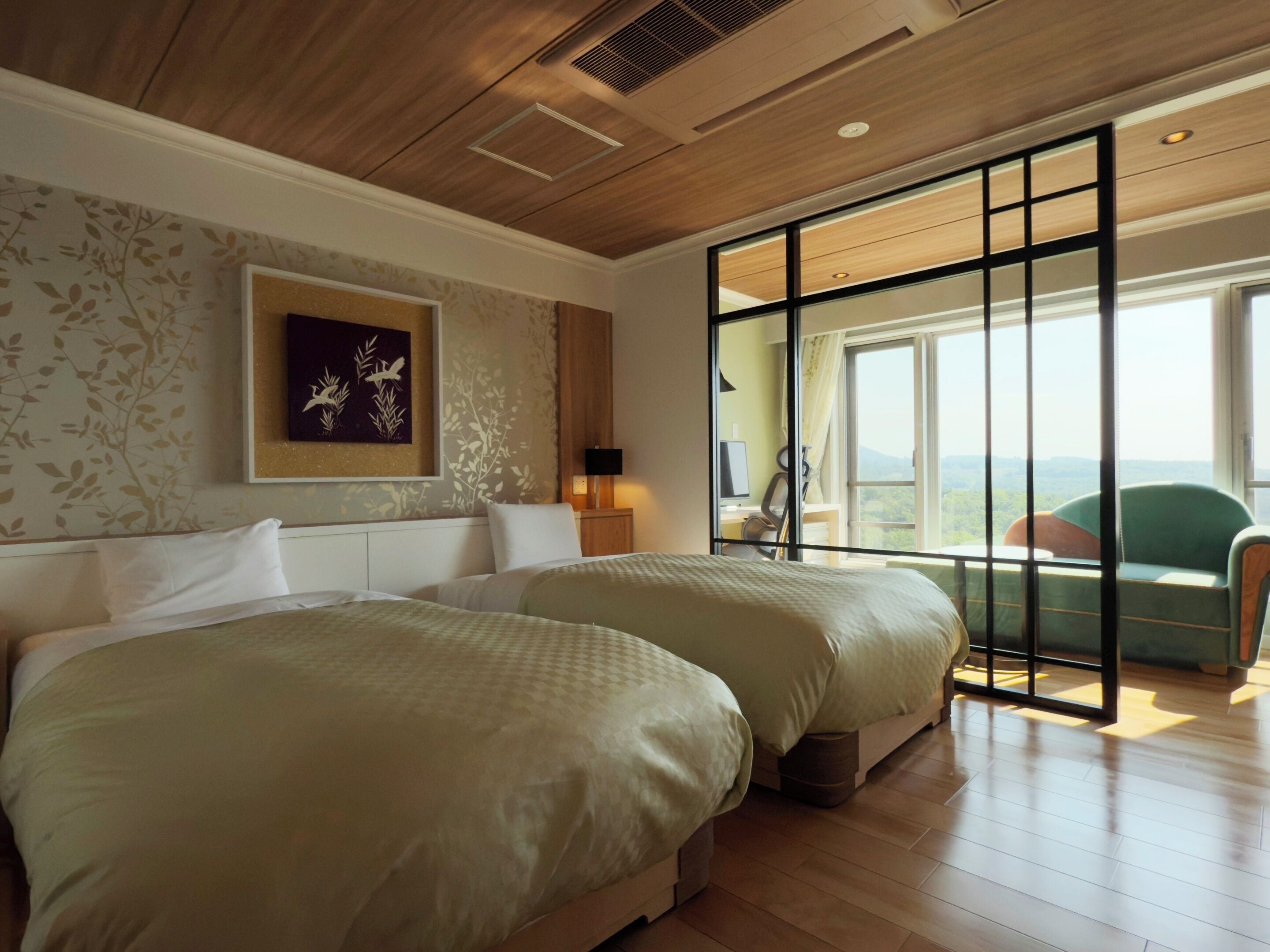 Chambre Deluxe avec lits jumeaux, non-fumeurs | Coffres-forts dans les chambres, bureau, Wi-Fi gratuit, draps fournis