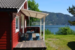 Comfort-Ferienhütte, 3 Schlafzimmer, Terrasse, Meerblick (incl. Cleaning-Fee per stay) | Terrasse/Patio