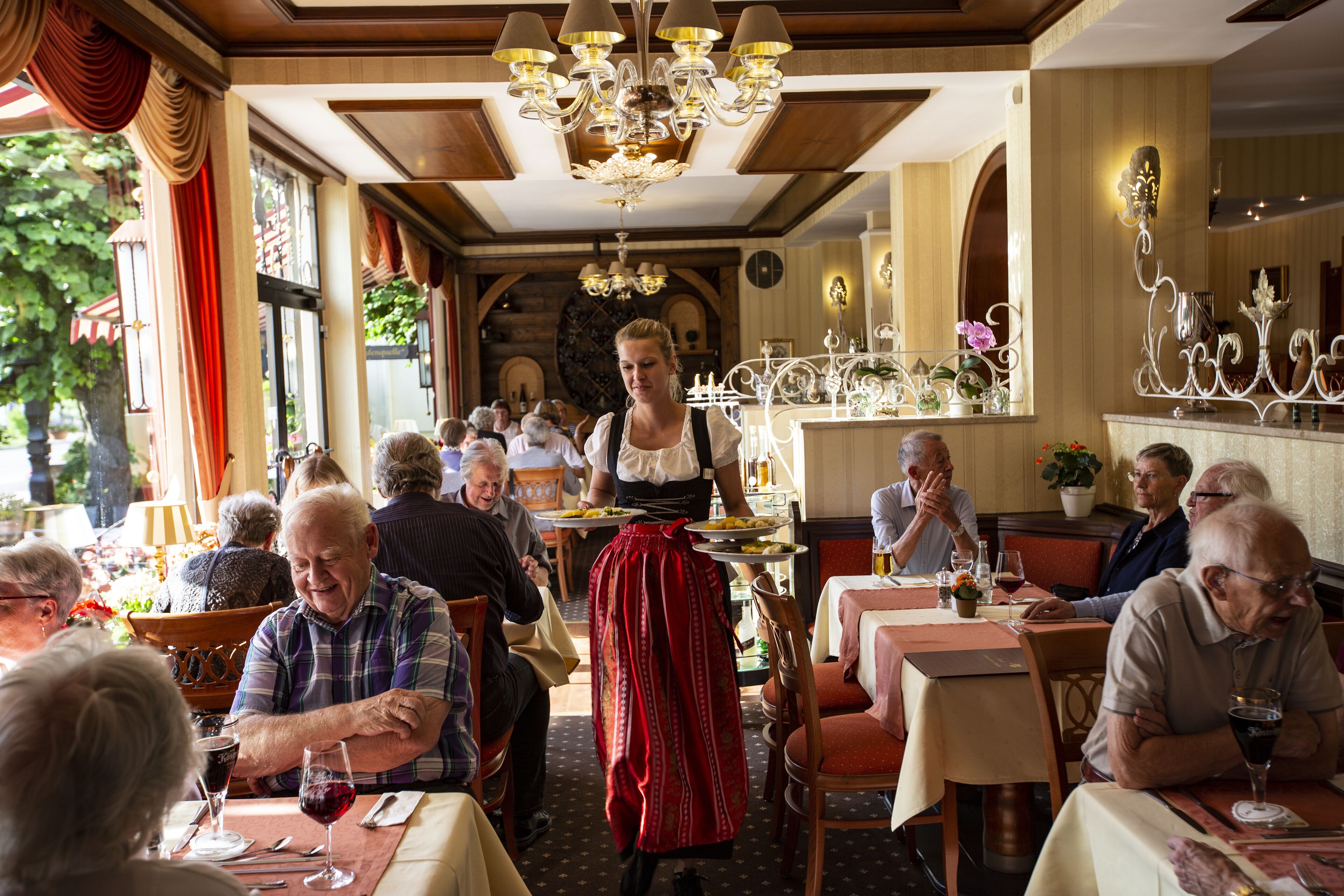 Mittagessen und Abendessen, regionale Küche