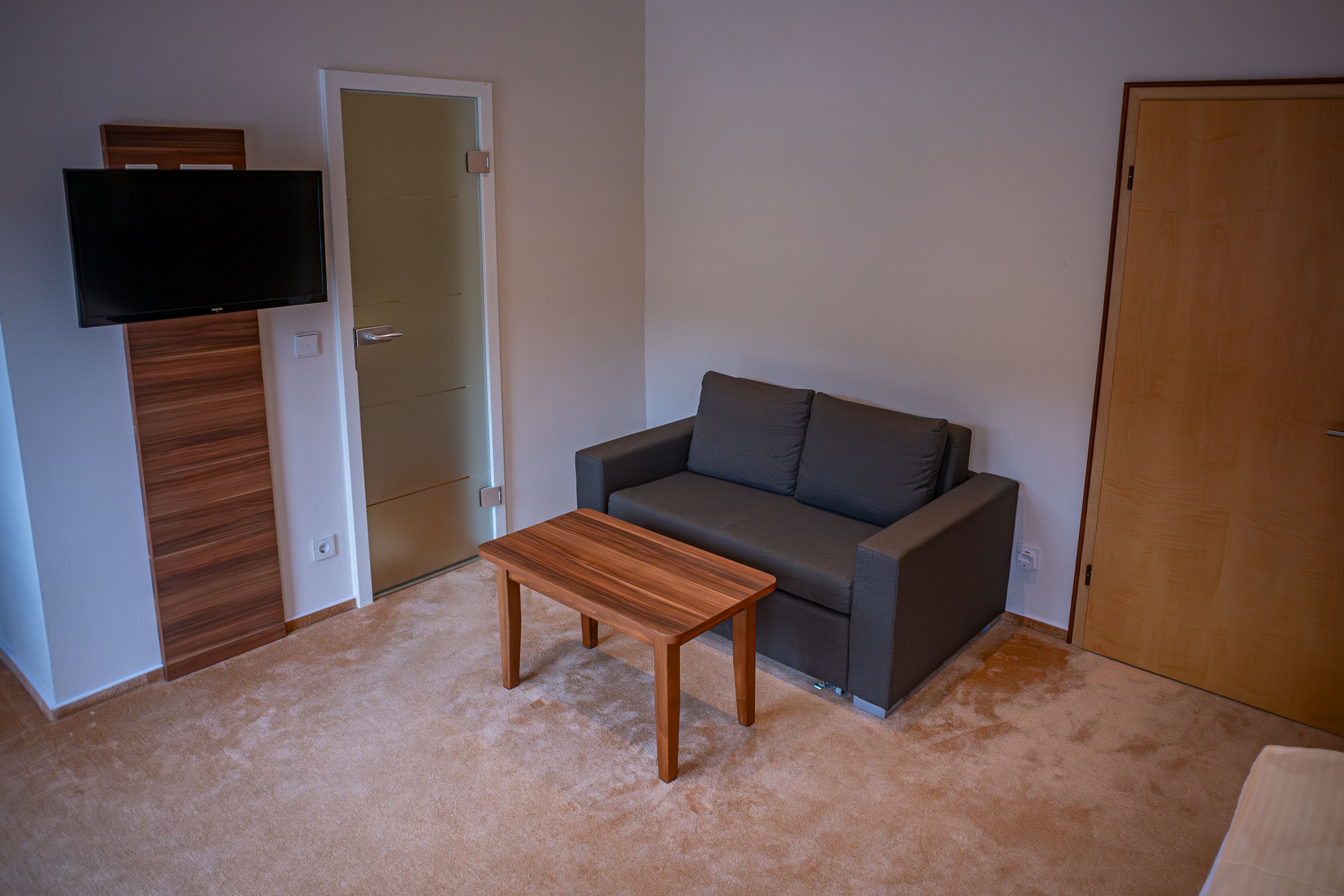 superior double room, river view | in-room safe, desk, soundproofing, free wifi