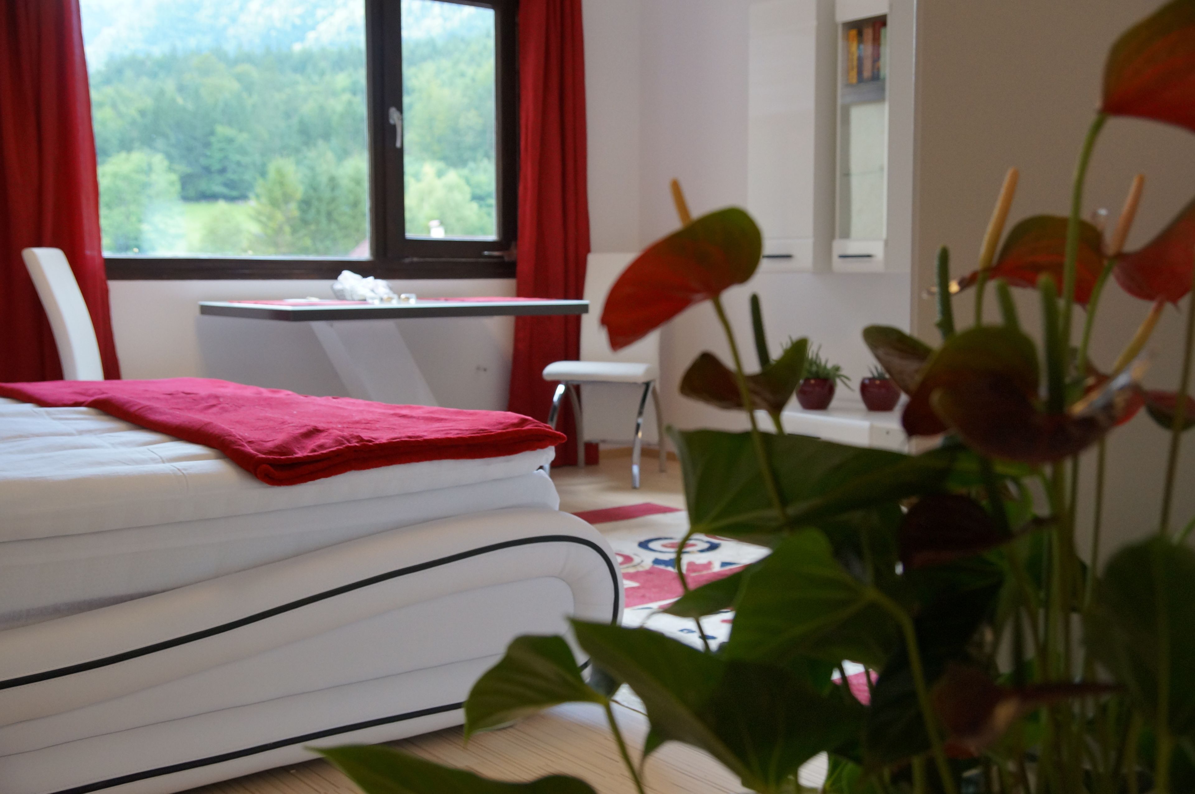 Executive-Apartment, Küche, Zwischengeschoss | Hochwertige Bettwaren, kostenloses WLAN, Bettwäsche