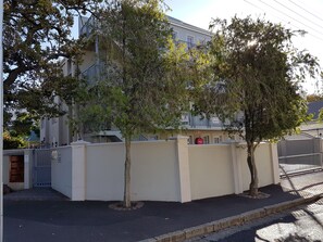 Front of property - Bradclin Newlands (Cape Town)