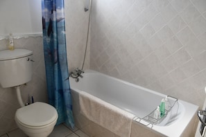 Bathroom - Bradclin Newlands (Cape Town)