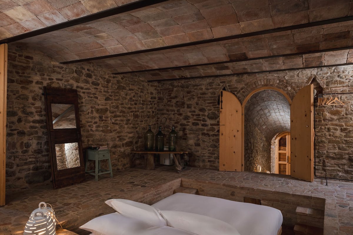 Superior Suite | Minibar, in-room safe, individually decorated, individually furnished