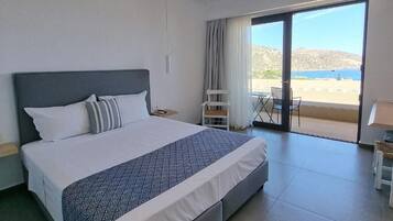 In-room safe, iron/ironing board, rollaway beds, free WiFi