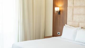Caja fuerte, cortinas opacas, cunas gratuitas y ropa de cama