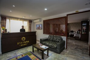 Lobby - Nirvana Home (Kathmandu)